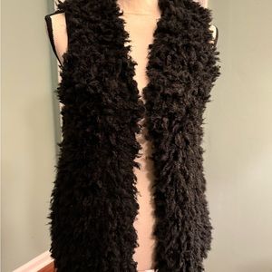 NWT Black Faux Fur Vest Sz XS - will fit a S
